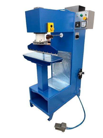 Maquina de soldar lona NR 12